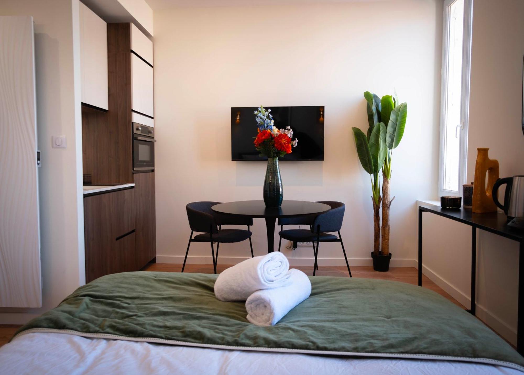 Appartement Le Napoleon à Vichy Extérieur photo